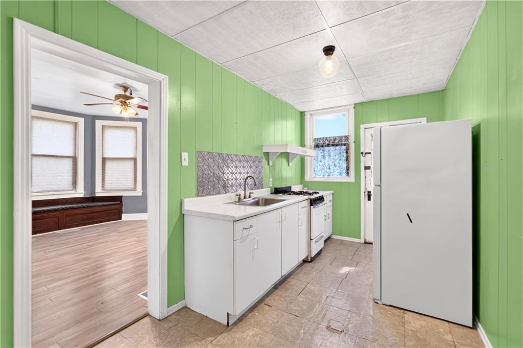 4120 Franklin Road Pittsburgh, PA 15214 - Photo 14 of 31 Gallery Image 14