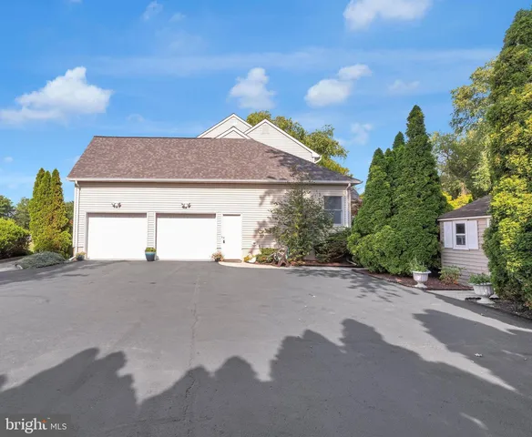 $1,125,000 | 94 Tindall Road, Robbinsville, NJ 08691