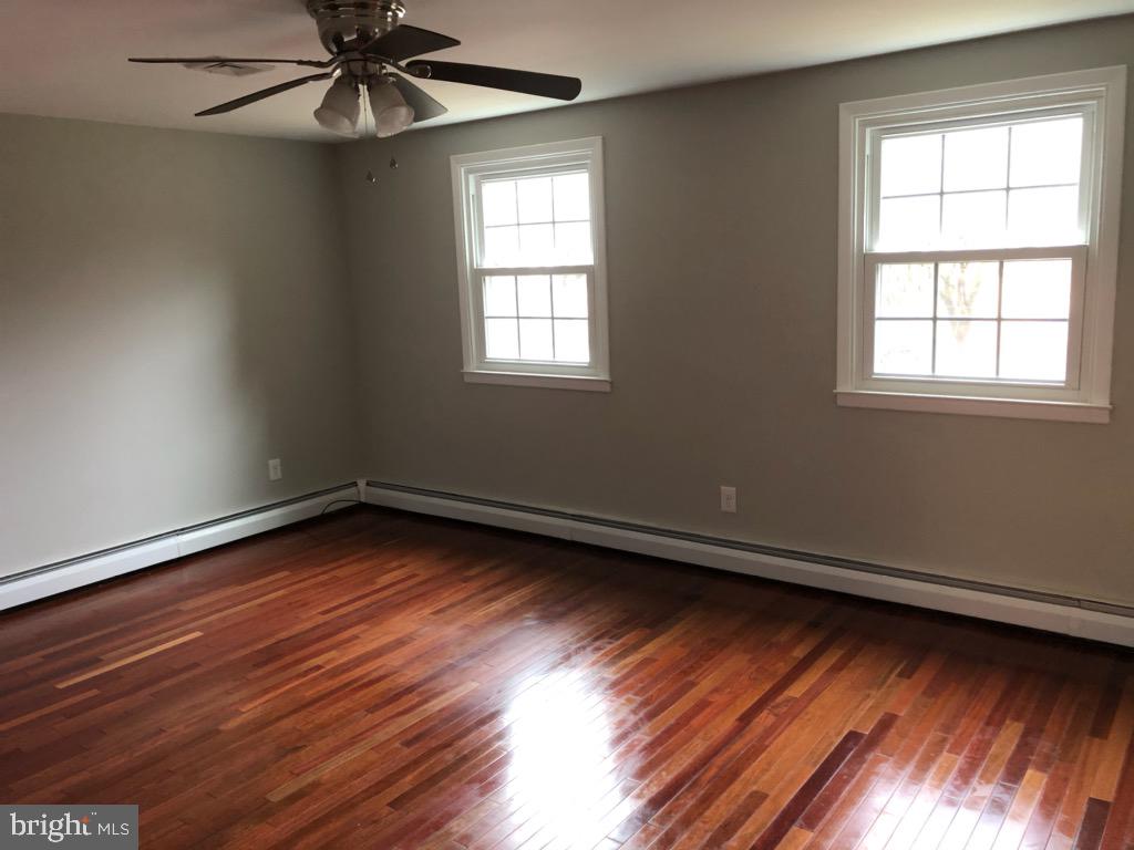 513 Ellis Road Havertown, PA 19083 - Photo 12 of 37 Master Bedroom