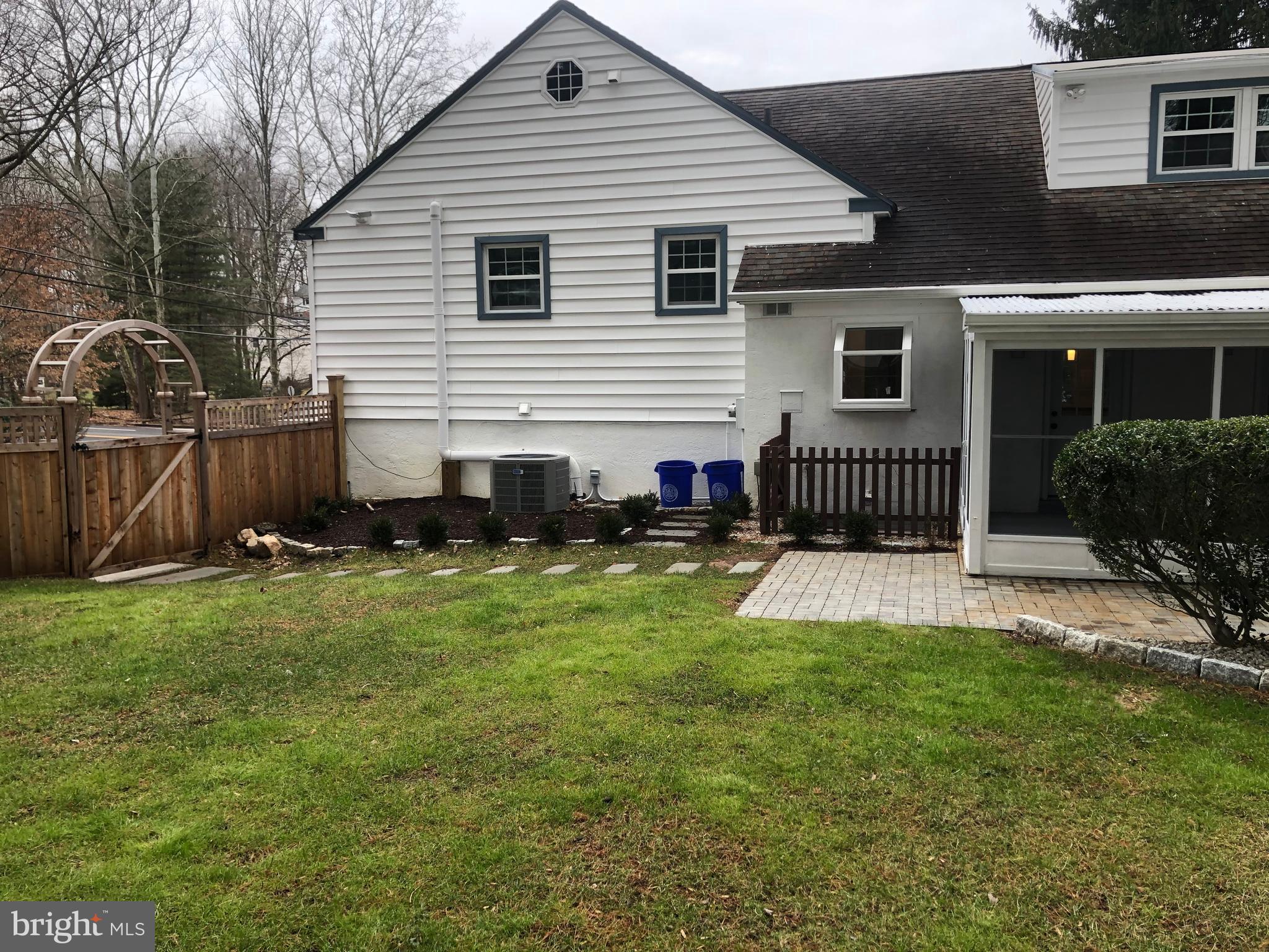 513 Ellis Road Havertown, PA 19083 - Photo 34 of 37 Rear Yard with Southern Exposure