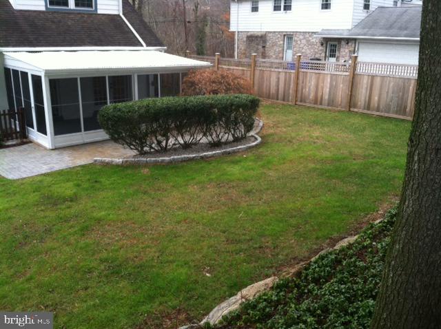 513 Ellis Road Havertown, PA 19083 - Photo 35 of 37 Rear Yard Looking East