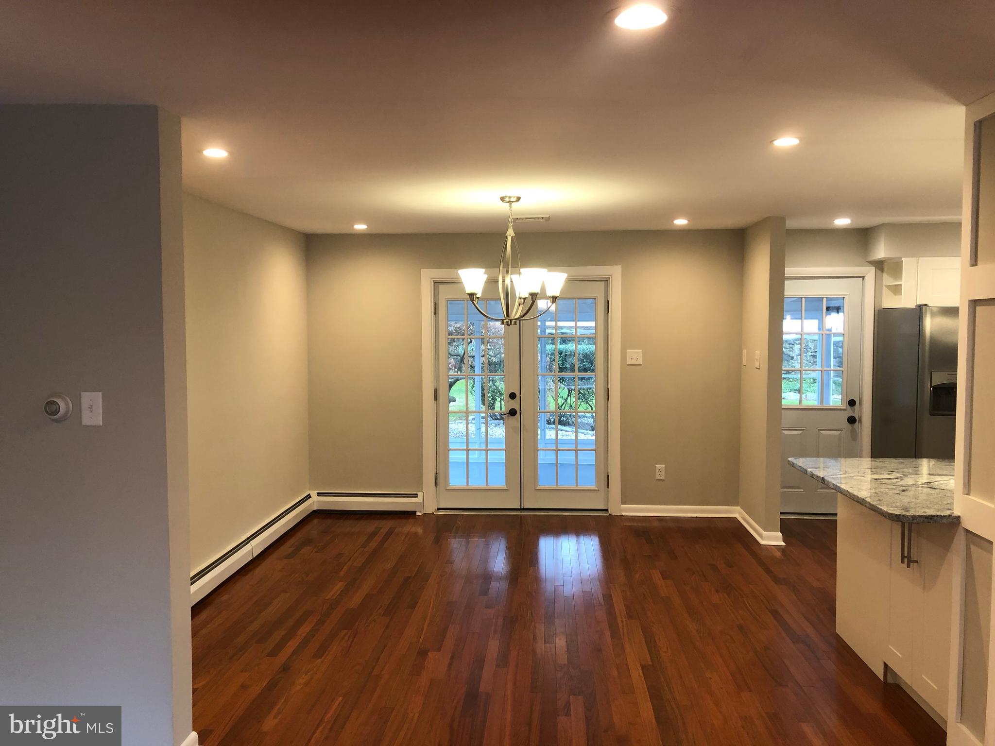 513 Ellis Road Havertown, PA 19083 - Photo 10 of 37 Dining Area