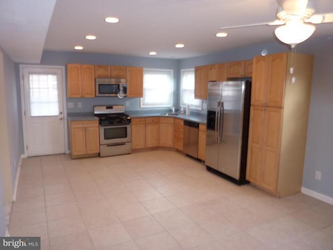 8613 Goldenwood Road Rosedale, MD 21237 - Photo 13 of 24 Kitchen