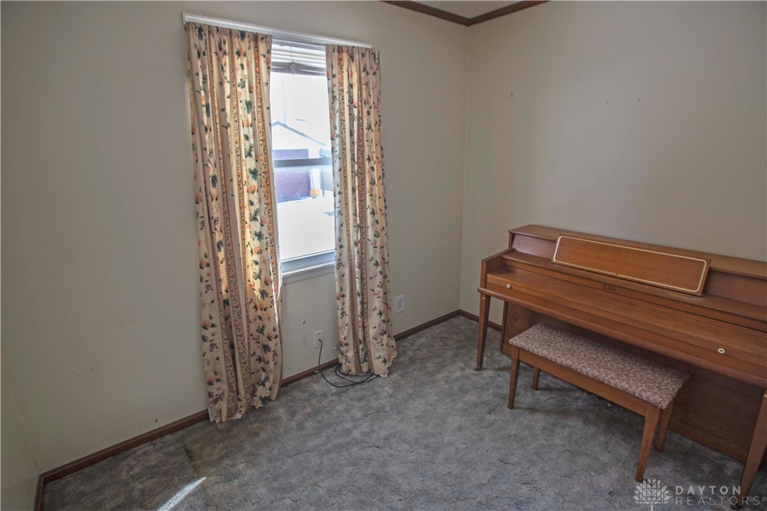 1586 Joselin Road Dayton, OH 45432 - Photo 18 of 22 Gallery Image 18