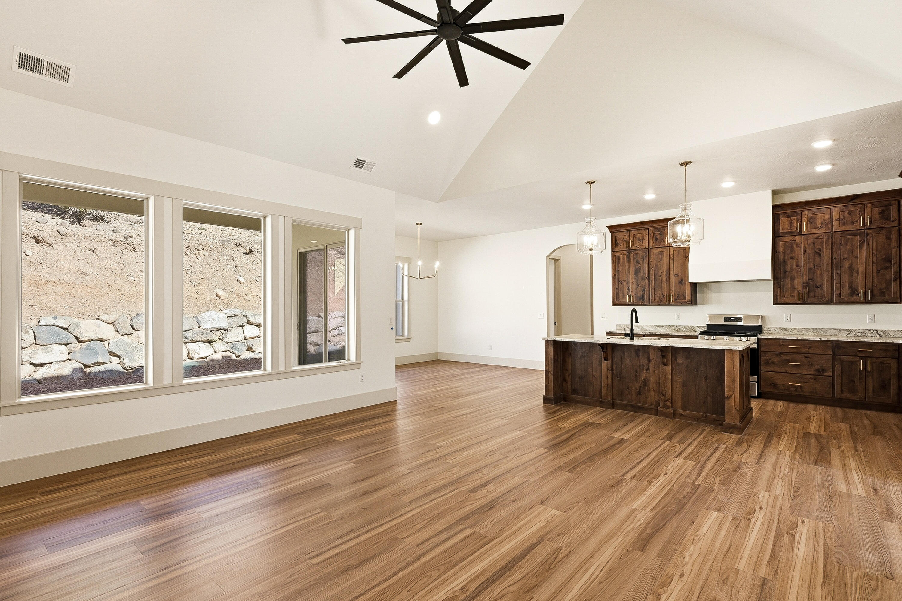 2782 West Rock Rdg Road Cedar City, UT 84720 - Photo 6 of 73 2782 W Rock Ridge-15