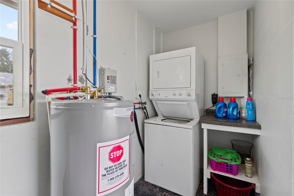 20 Stratford Road Englewood, FL 34223 - Photo 17 of 27