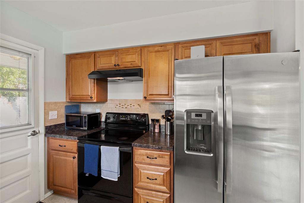 20 Stratford Road Englewood, FL 34223 - Photo 7 of 27