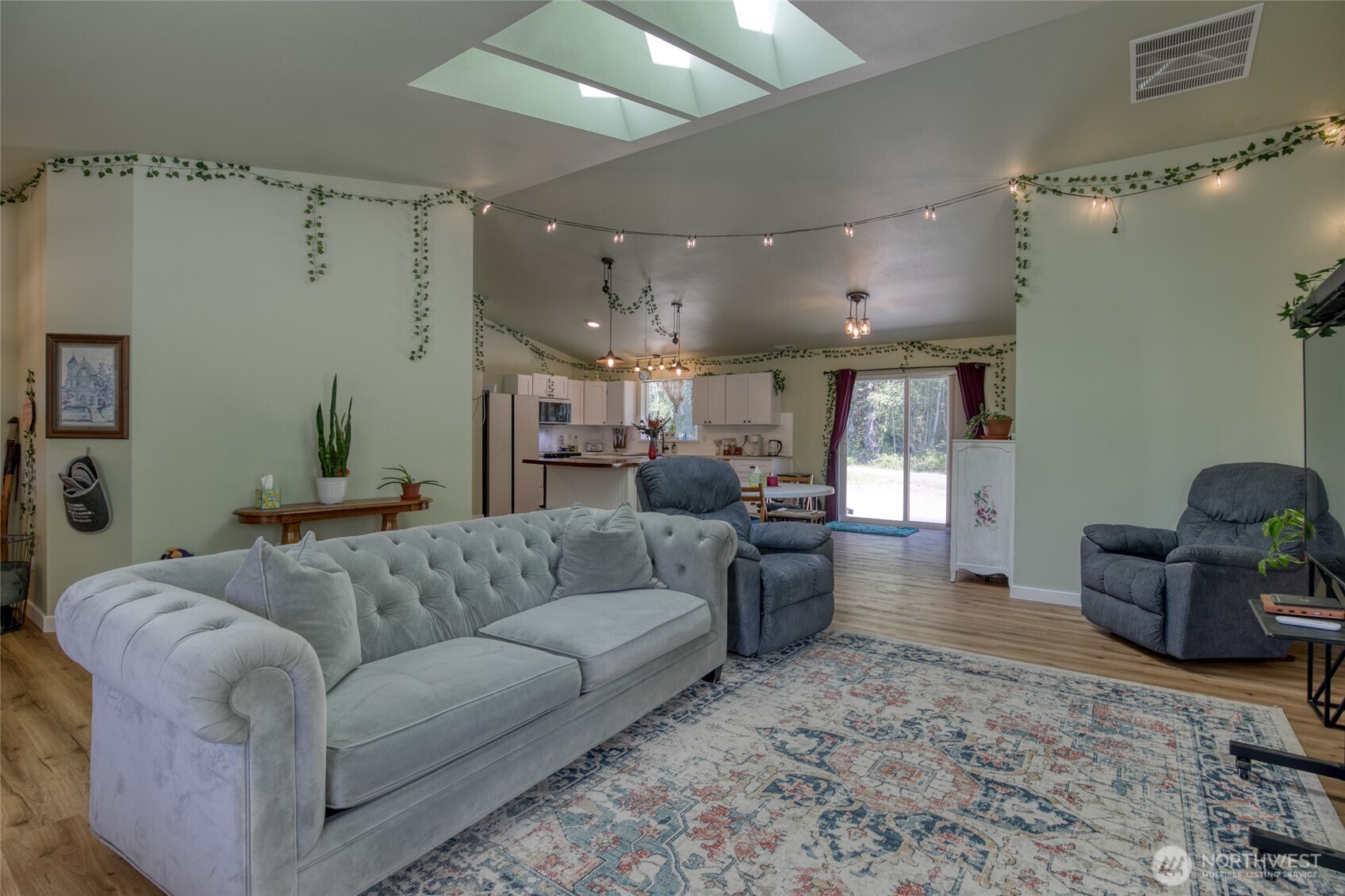 1541 Kirkpatrick Road Hoquiam, WA 98550 - Photo 4 of 25