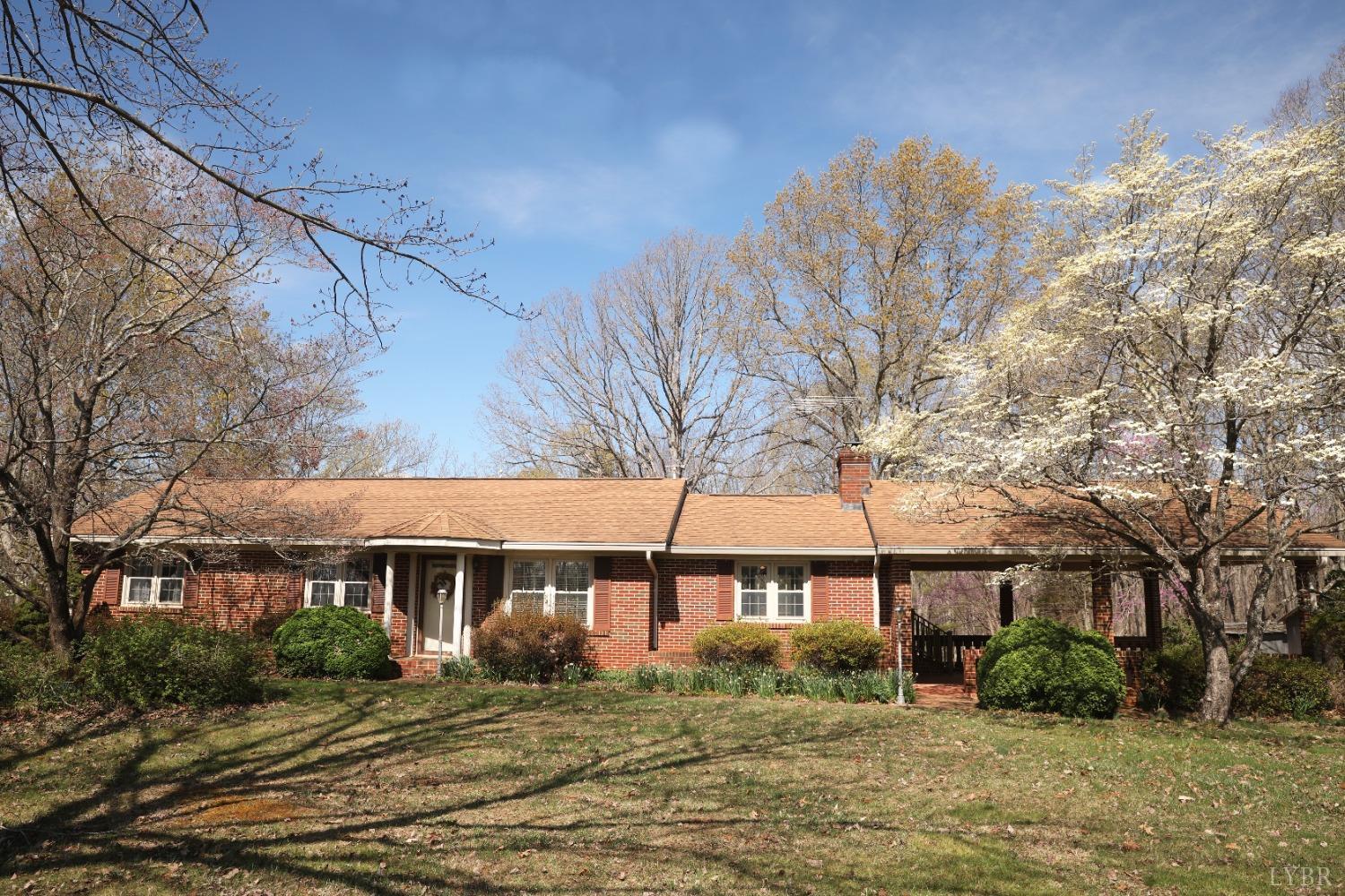 683 Morning Star Road Appomattox, VA 24522 - Photo 1 of 40