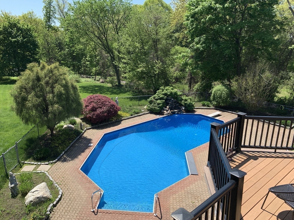 28 R Woodside Drive Grafton, MA 01519 - Photo 33 of 39