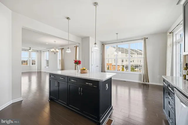 $3,350 | 23445 Millville Woods Square, Ashburn, VA 20148