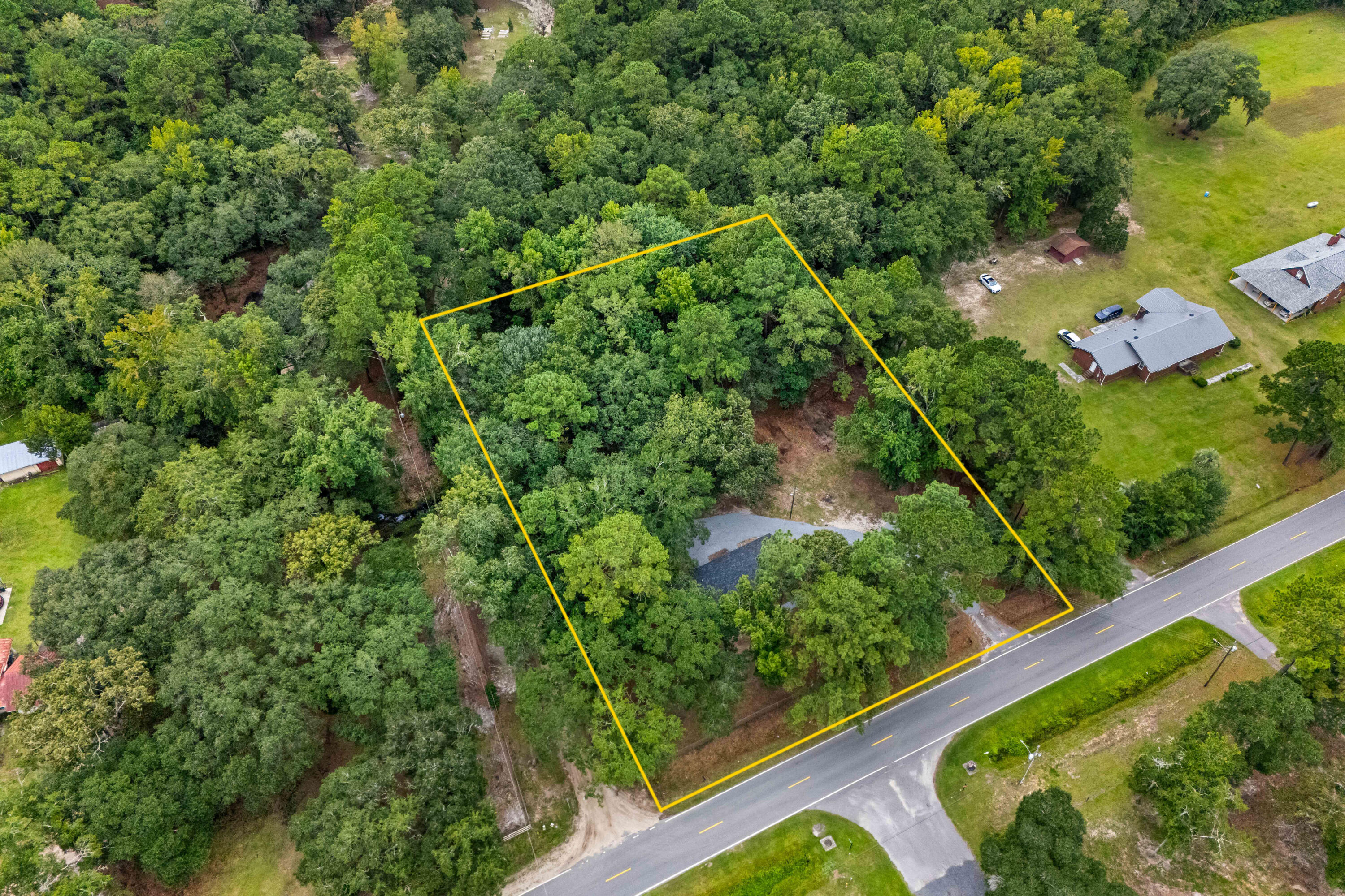 5963 Old Jacksonboro Road Ravenel, SC 29470 - Photo 3 of 36 1 Acre Fenced Lot