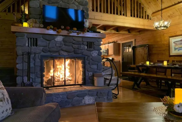 $798,500 | 5 North Hemlock Lane, Greenville, ME 04441