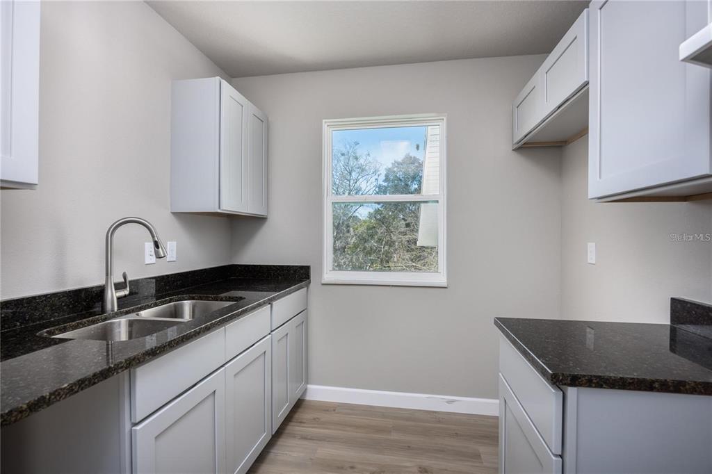6519 West Newberry Road, Unit 412 Gainesville, FL 32607 - Photo 11 of 24 Gallery Image 11