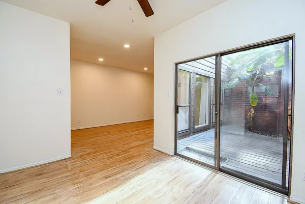 $1,895 | 7447 Cambridge Street, Unit 71, Houston, TX 77054