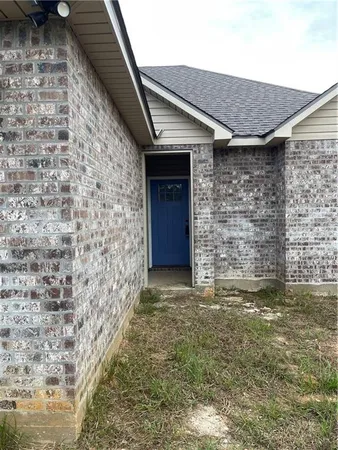 $215,000 | 417 Hudson Boulevard, Alexandria, LA 71302