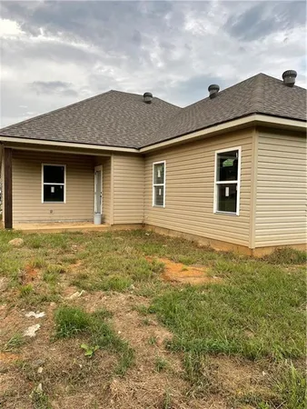 $215,000 | 417 Hudson Boulevard, Alexandria, LA 71302