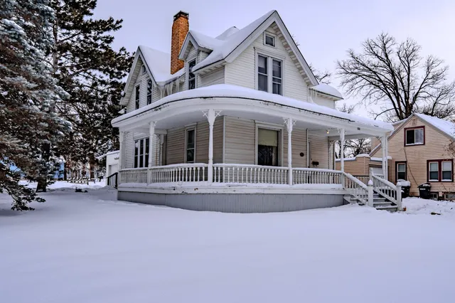 $200,000 | 114 7th Street Northeast, Little Falls, MN 56345