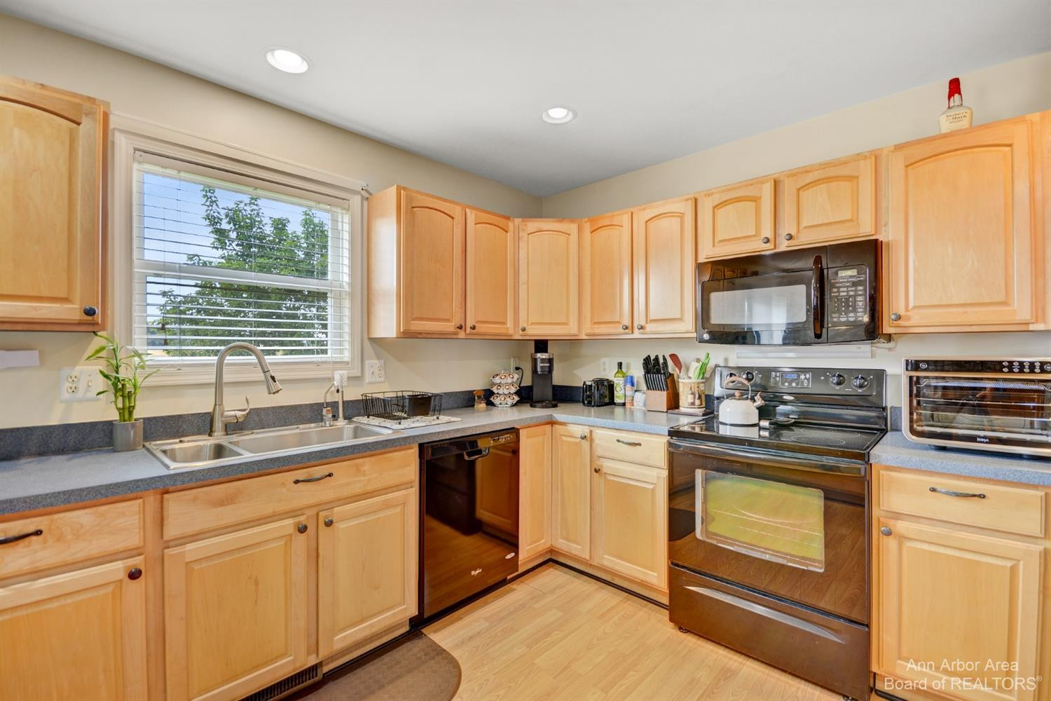 5782 Bradley Road Gregory, MI 48137 - Photo 10 of 23 Photo 10