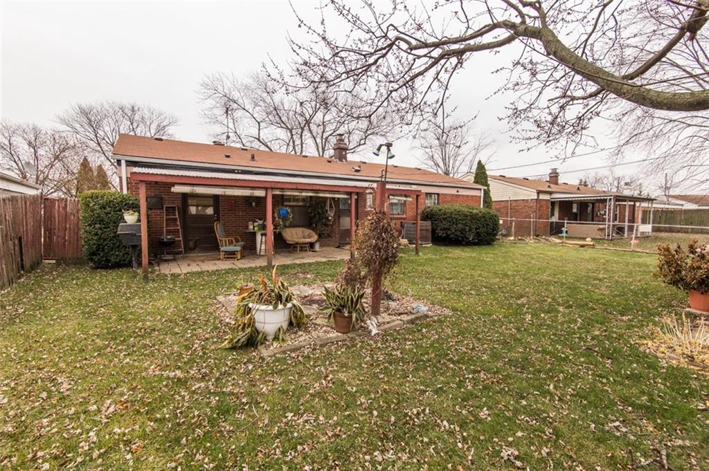2332 Courtney Road Indianapolis, IN 46219 - Photo 20 of 24 Gallery Image 20