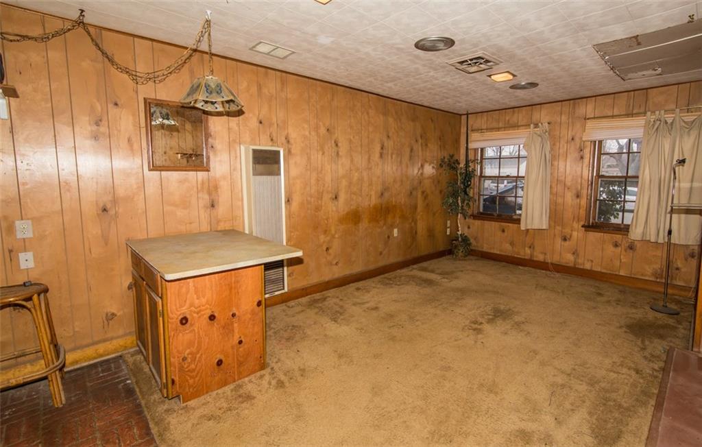 2332 Courtney Road Indianapolis, IN 46219 - Photo 10 of 24 Gallery Image 10