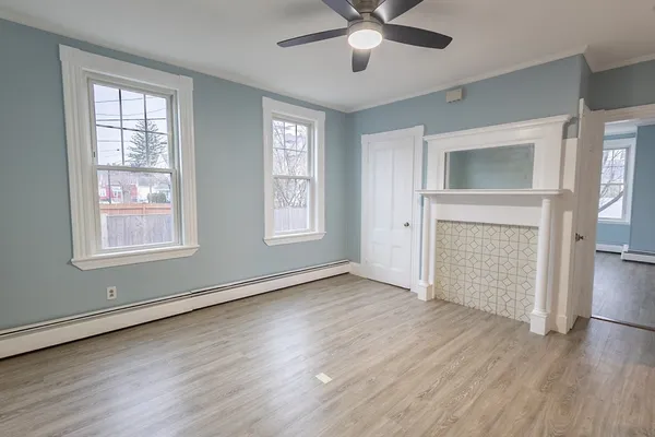 $2,400 | 210 North Street, Unit 1, Salem, MA 01970