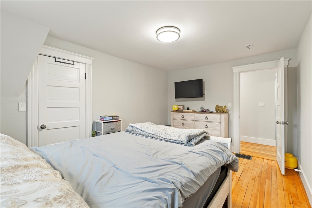 1 Ralph Avenue Worcester, MA 01604 - Photo 20 of 42
