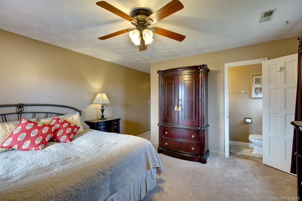 1318 Alexander Road Leicester, NC 28748 - Photo 15 of 20 Gallery Image 15