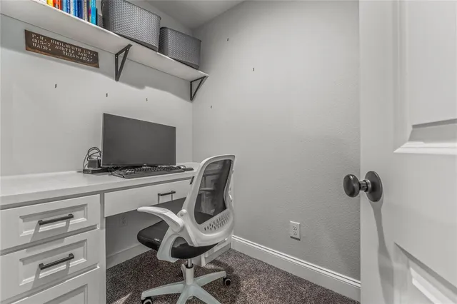 $529,000 | 828 Day Star Drive, Hewitt, TX 76643