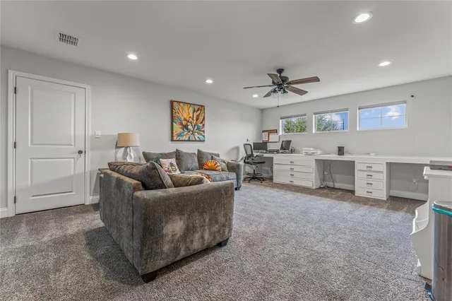 $529,000 | 828 Day Star Drive, Hewitt, TX 76643