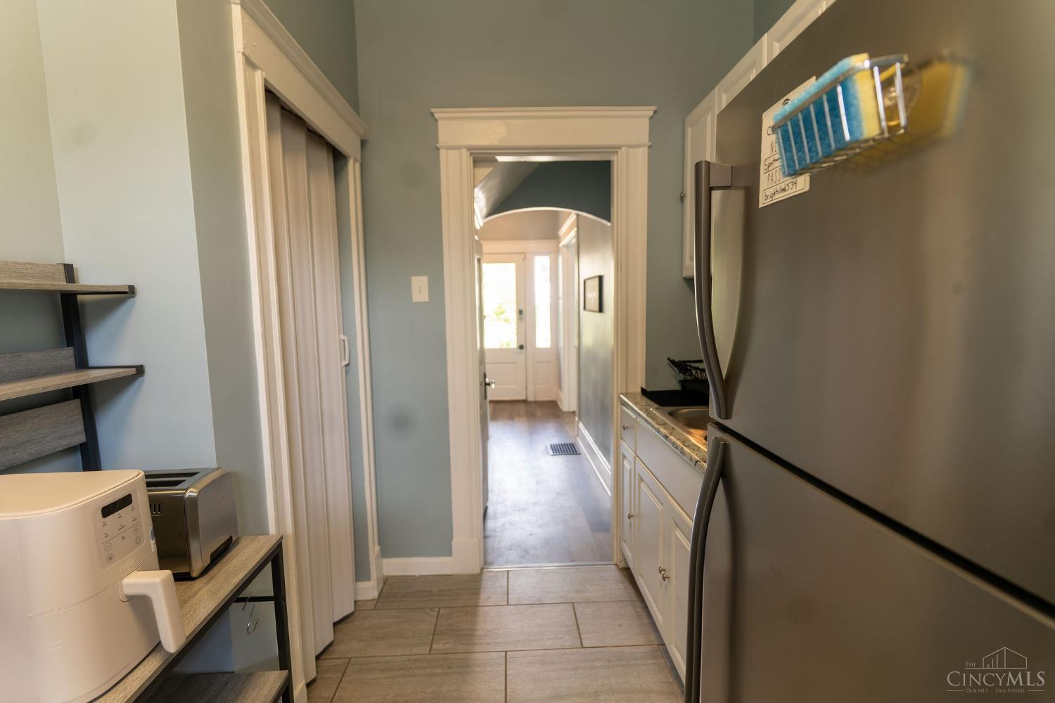 2268 Rice Street Cincinnati, OH 45219 - Photo 16 of 47