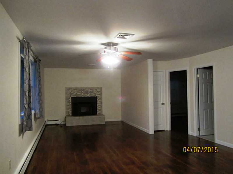 657 Fish Hill Road Coventry, RI 02816 - Photo 11 of 16 Living Room.