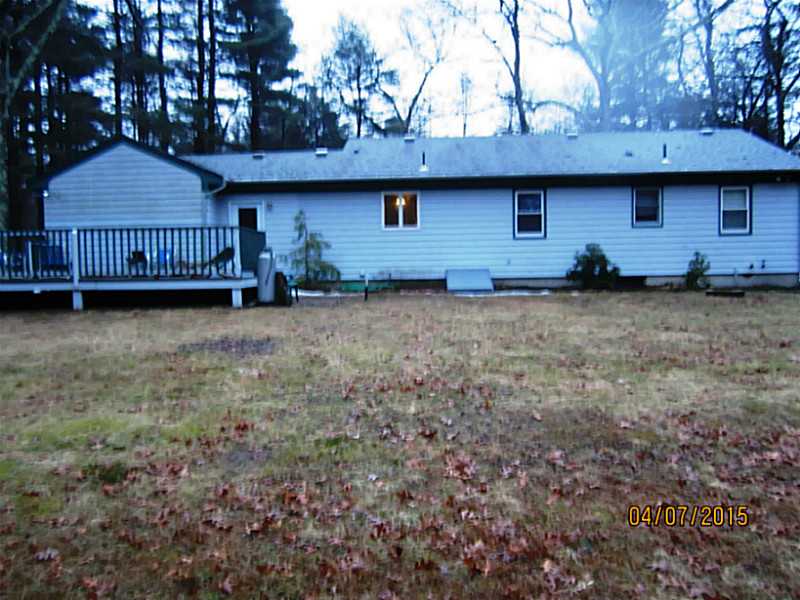 657 Fish Hill Road Coventry, RI 02816 - Photo 2 of 16 Exterior Back.