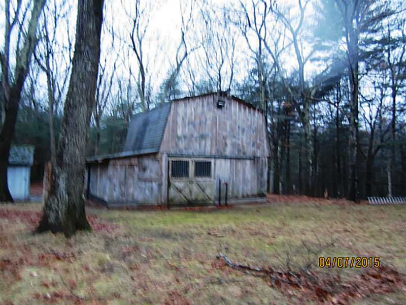 657 Fish Hill Road Coventry, RI 02816 - Photo 4 of 16 Stable/Barn.