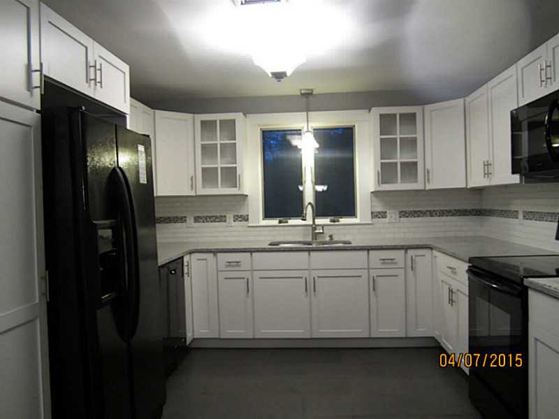 657 Fish Hill Road Coventry, RI 02816 - Photo 6 of 16 Kitchen.