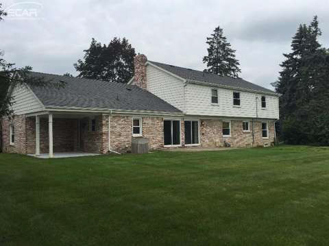 5551 Territorial Road Grand Blanc, MI 48439 - Photo 4 of 23 20443702-3.JPG