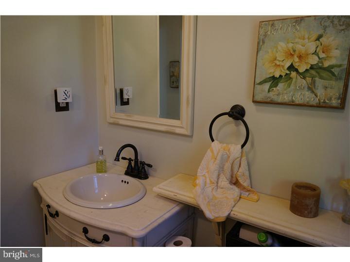 17 North Mill Road West Windsor, NJ 08550 - Photo 16 of 22