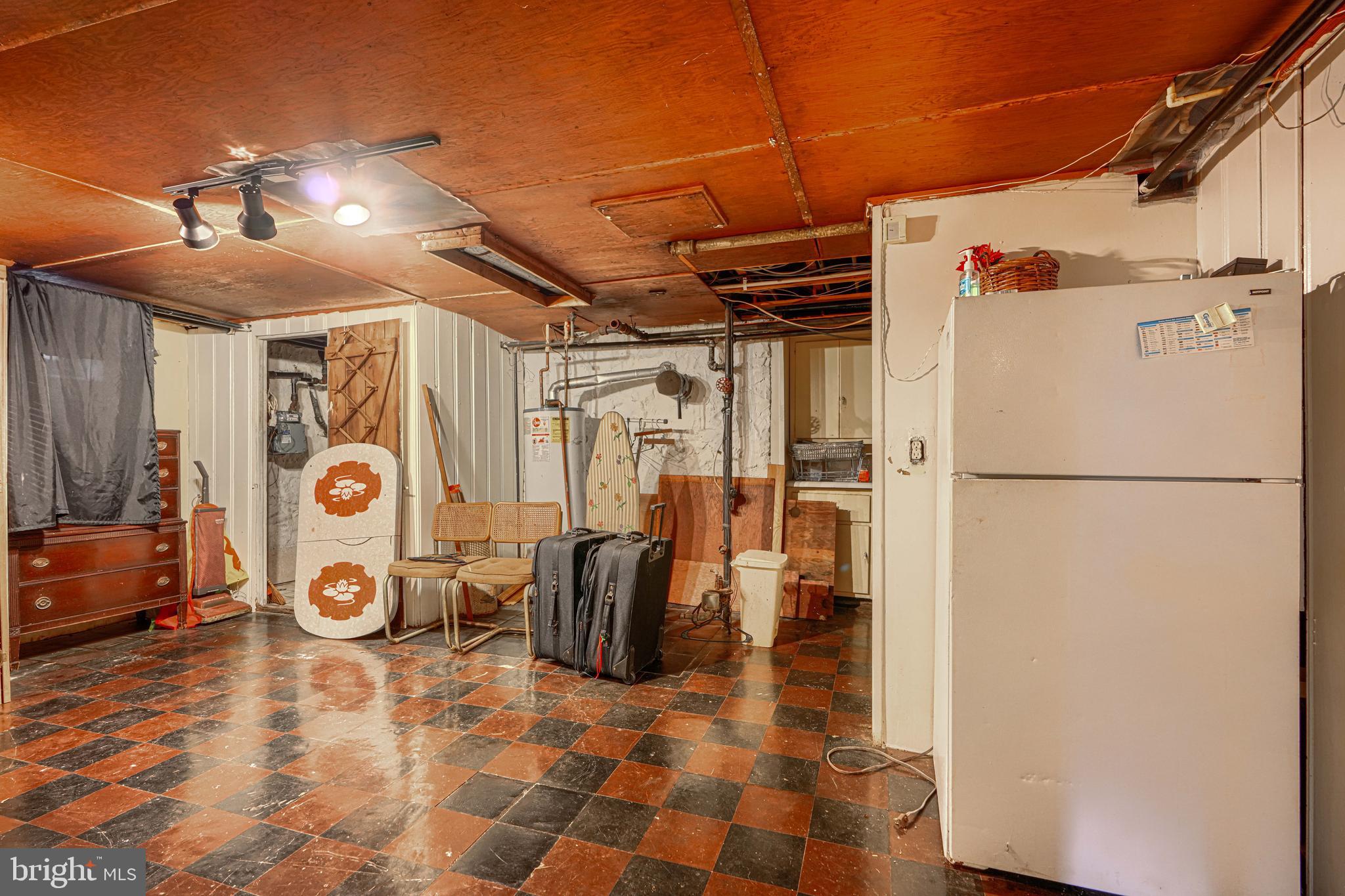 3212 Dorchester Road Baltimore, MD 21215 - Photo 41 of 45
