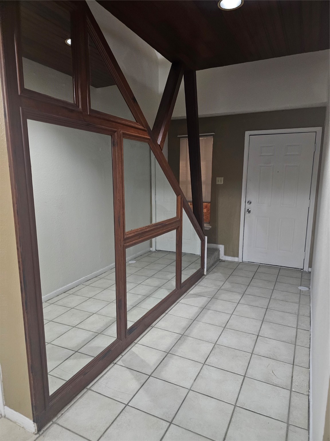 4011 Alshire Drive Spring, TX 77373 - Photo 15 of 34 a view of an entryway