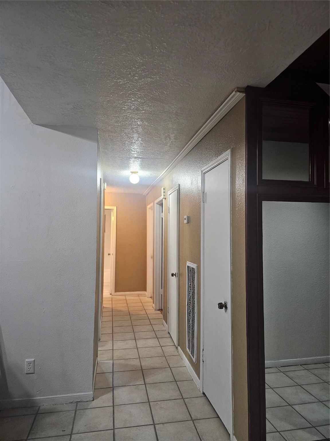 4011 Alshire Drive Spring, TX 77373 - Photo 31 of 34 a view of a hallway