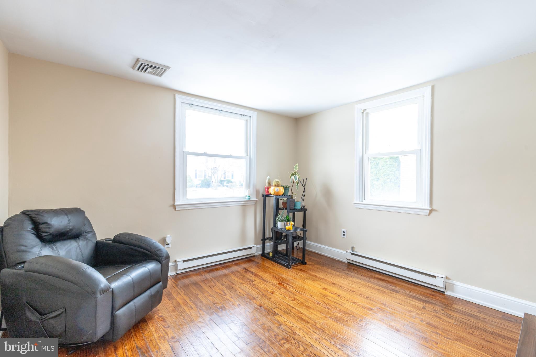 6 Hawthorne Road Broomall, PA 19008 - Photo 13 of 24 Gallery Image 13
