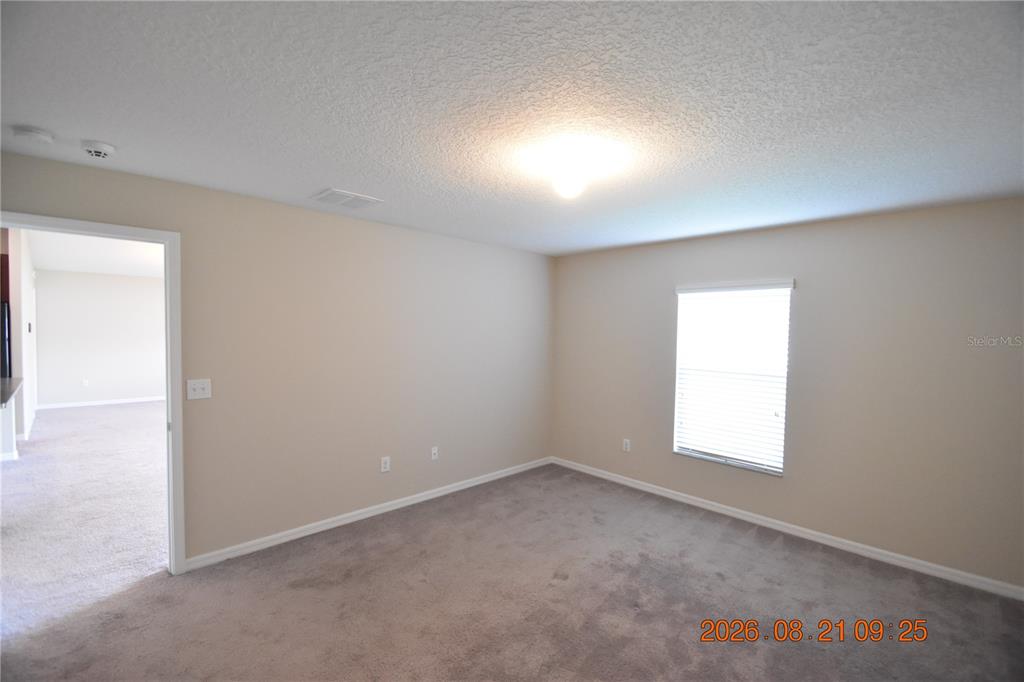 8436 Hunters Fork Loop Ruskin, FL 33573 - Photo 16 of 40 Gallery Image 16