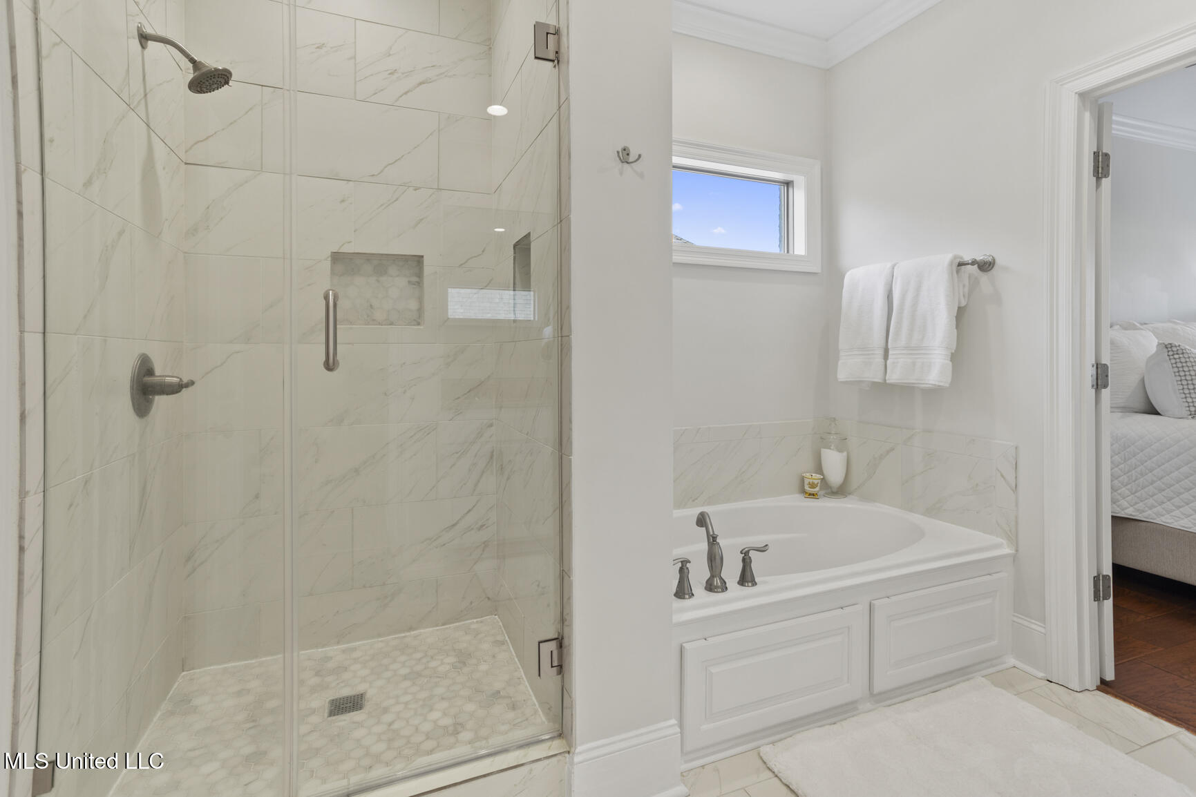 135 Hampton Ridge Madison, MS 39110 - Photo 21 of 35 Renovated Shower/Sep Soaker Tub