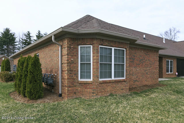 10701 Riva Road, Unit 10701 Louisville, KY 40223 - Photo 3 of 34 10701 Riva Road-1002