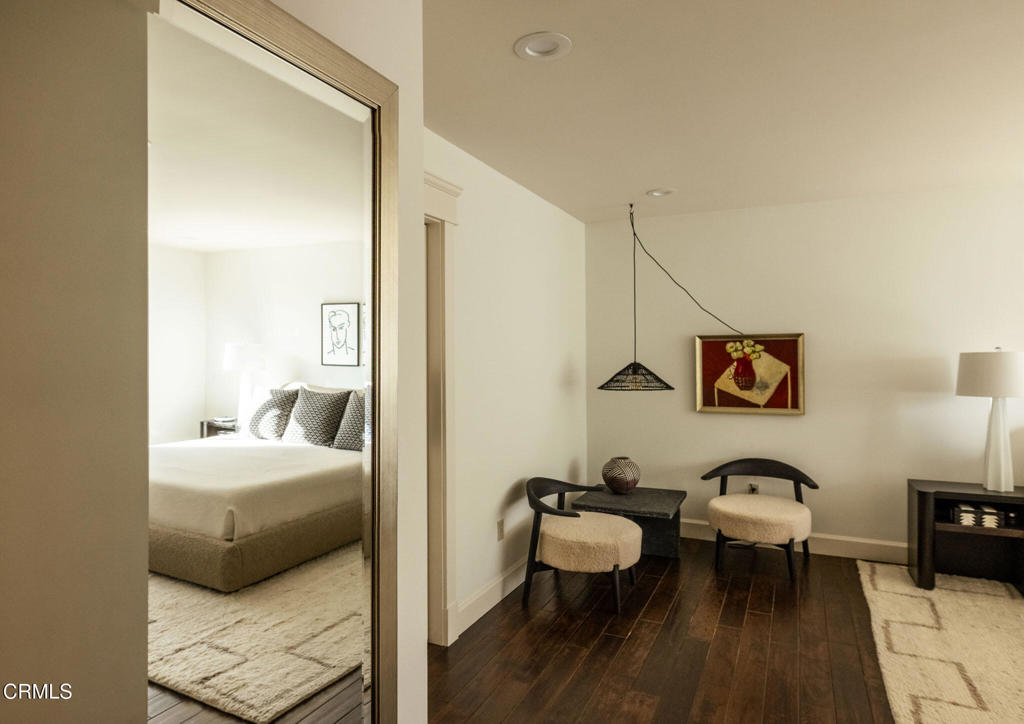 382 East California Boulevard, Unit 105 Pasadena, CA 91106 - Photo 18 of 39 382 E California-1662-HDR_MLS