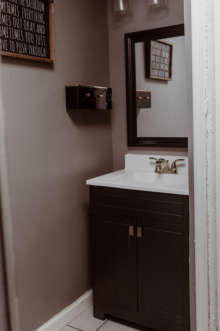 107 Arcadia Avenue Romeoville, IL 60446 - Photo 19 of 51 a view of a hallway