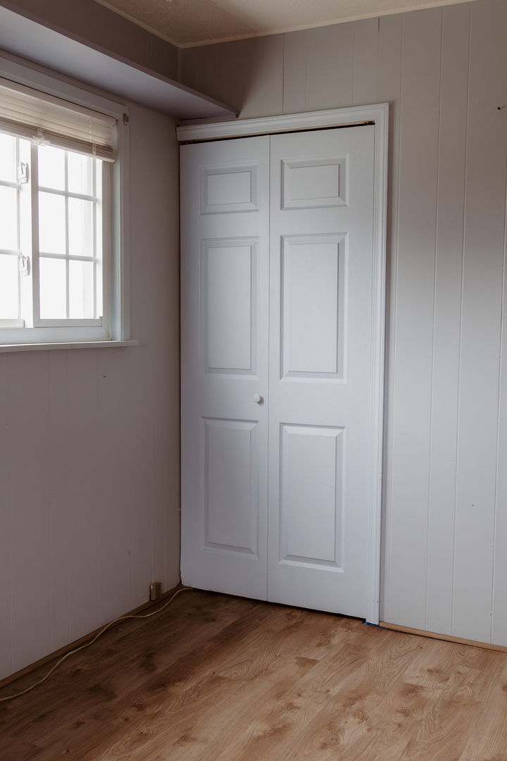 107 Arcadia Avenue Romeoville, IL 60446 - Photo 37 of 51 a view of an empty room with wooden floor and closet