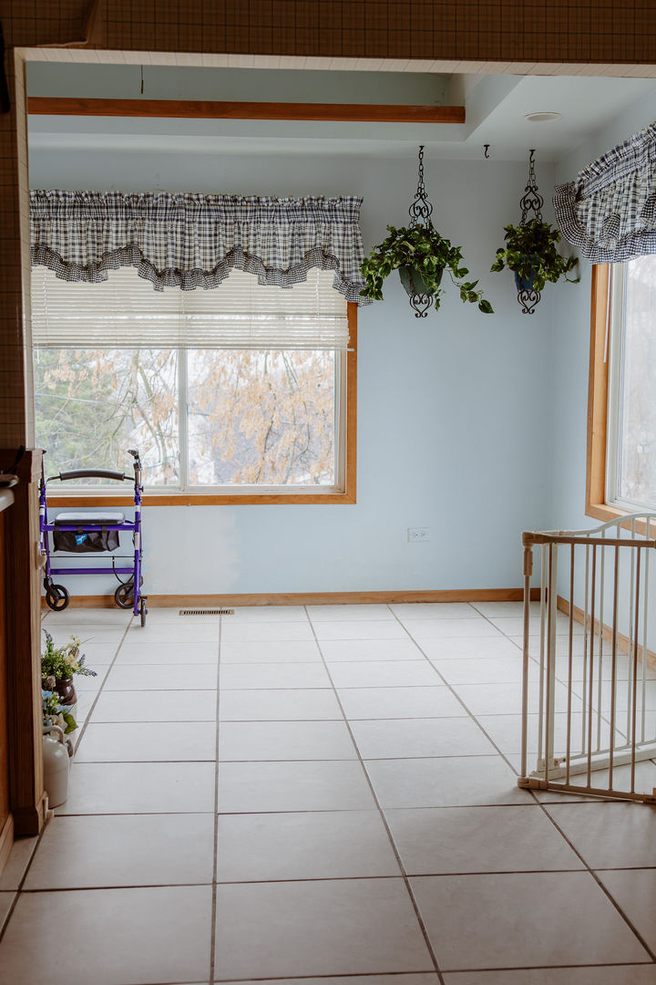 107 Arcadia Avenue Romeoville, IL 60446 - Photo 9 of 51 a view of a room with a window