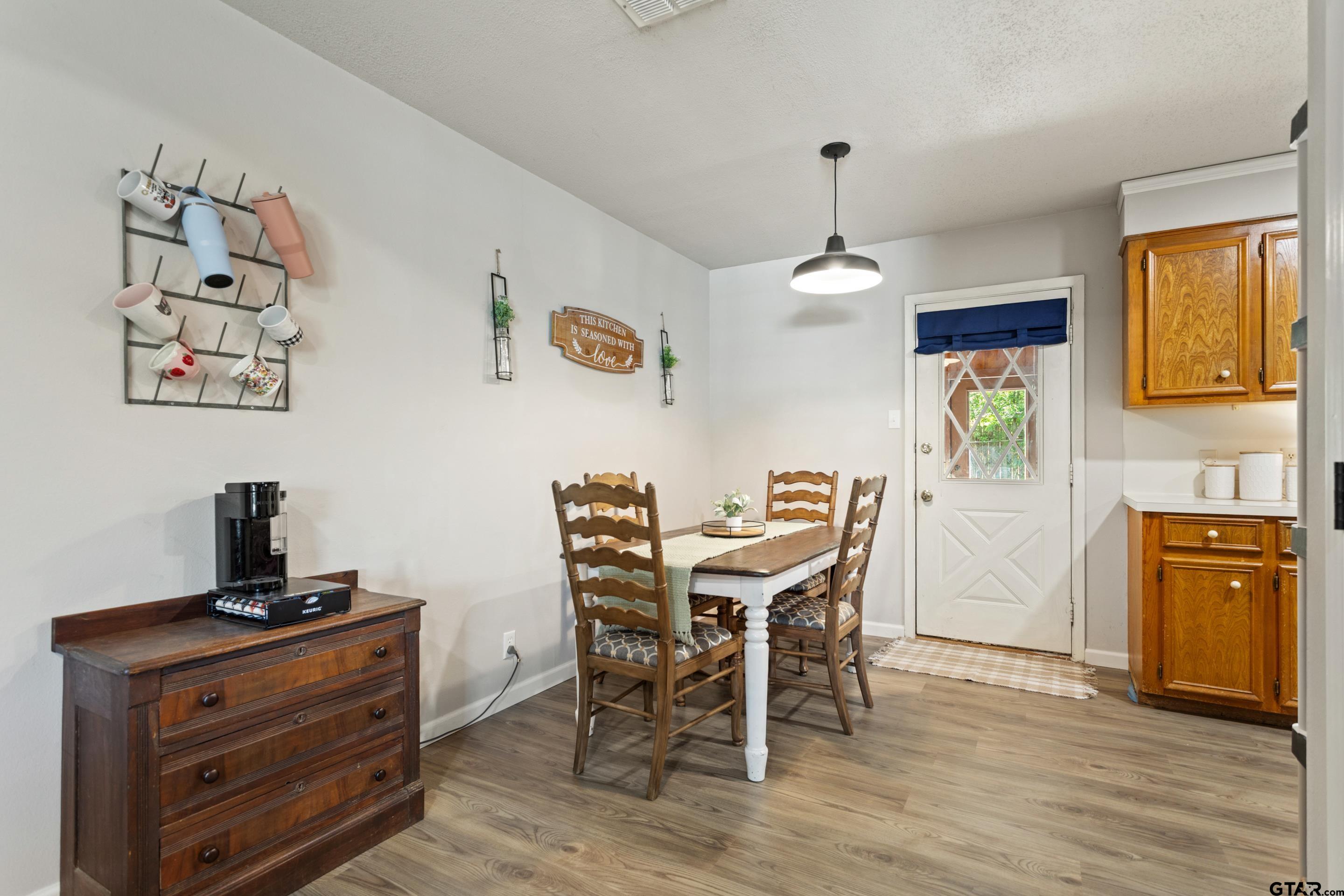 1316 Ridgeview Drive Tyler, TX 75701 - Photo 6 of 21