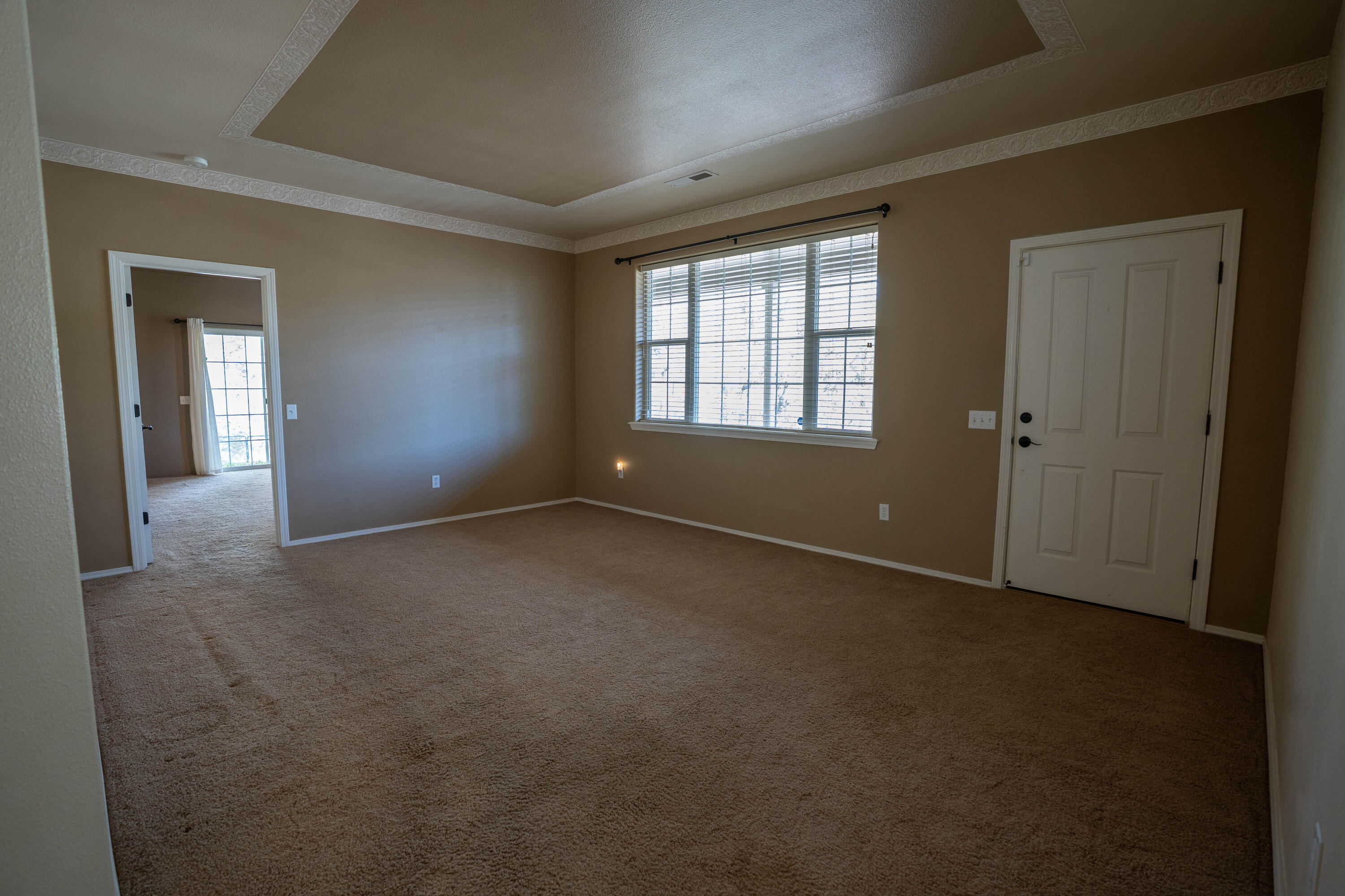 2080 Swingle Road Trail, OR 97541 - Photo 20 of 52 Front entrance from terraced garden to primary family room.